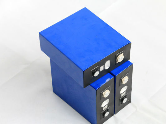 Ciclo profundo da bateria do lítio LiFePO4 de MSDS 3.2V 202Ah para o bloco da energia solar
